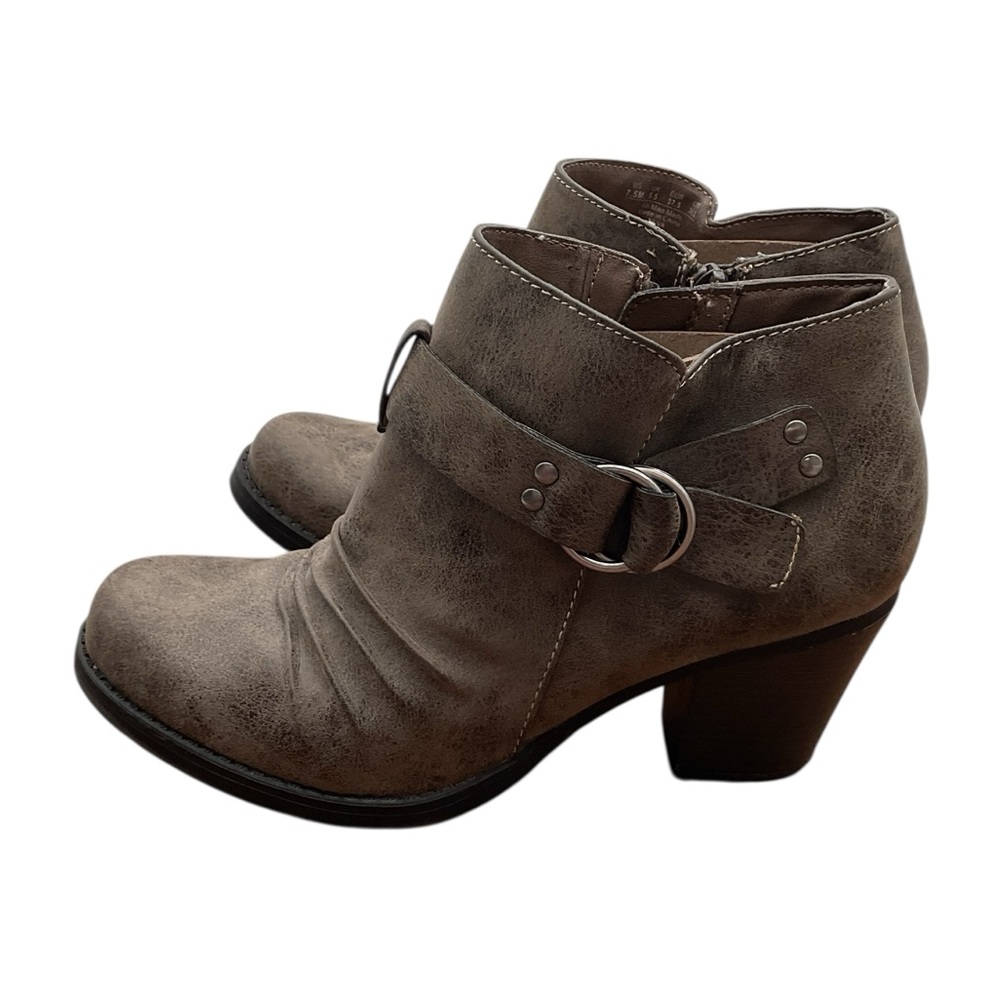 Natural Soul‎ Taupe Ankle Booties size 7.5